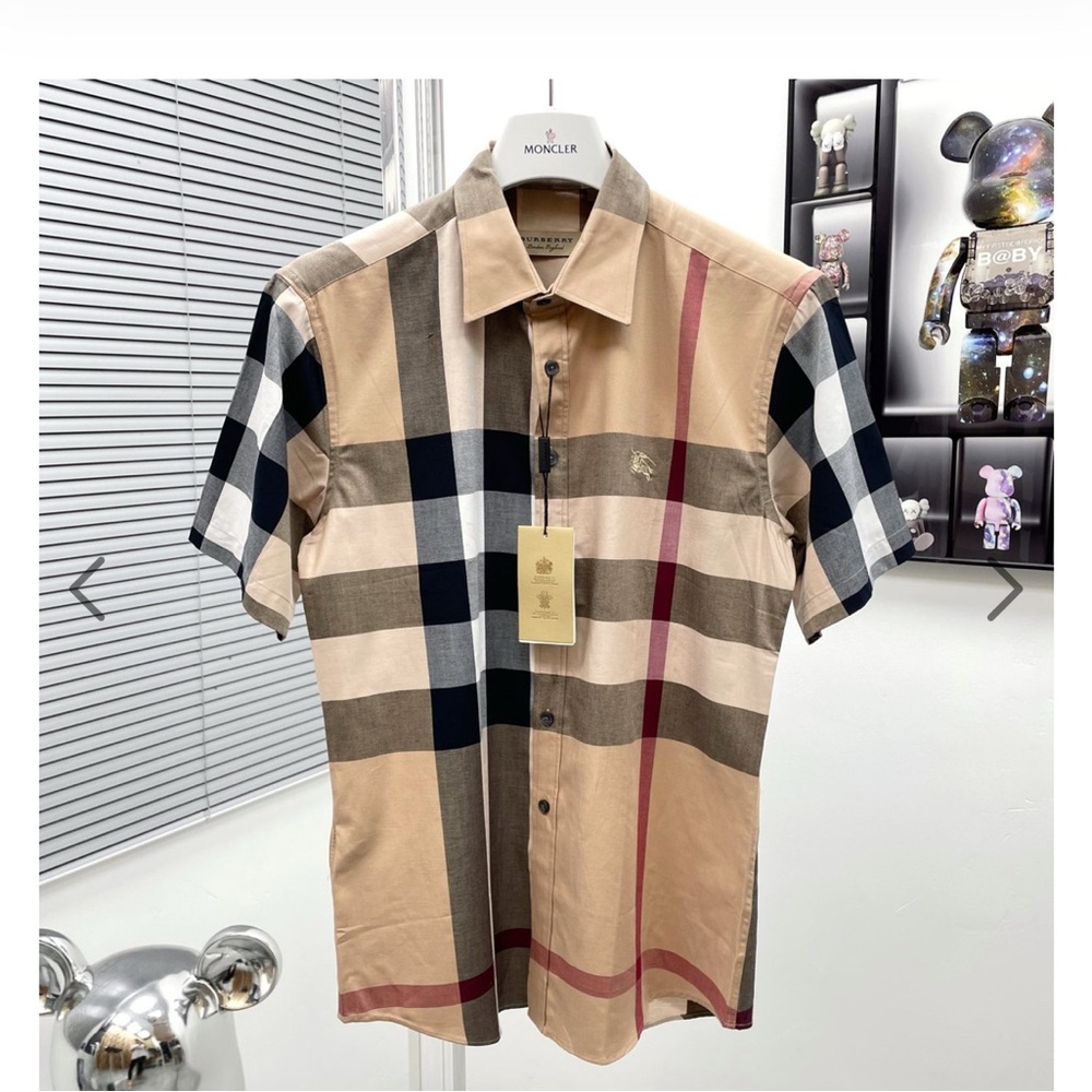 Burberry Men's Plaid Shirt - Tan, Black, and Red